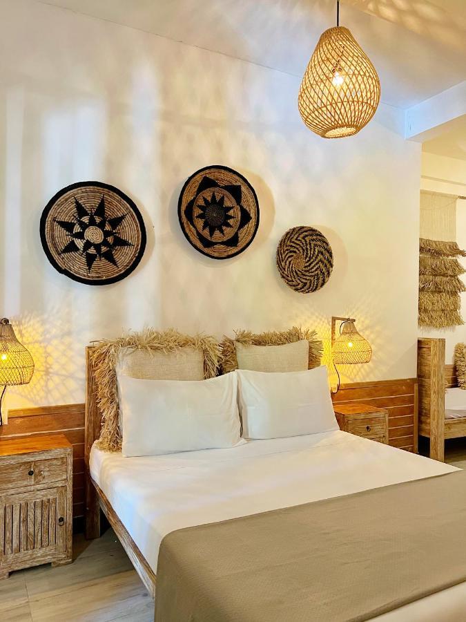 Hotel Iru Maldives Thulusdhoo Exterior foto